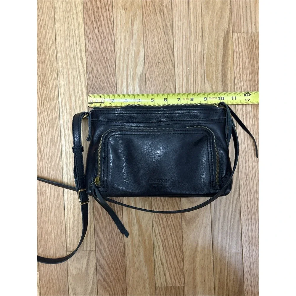 Margot Molly Black Leather Crossbody Minimalist Bag Missing Leather Zipper Pull